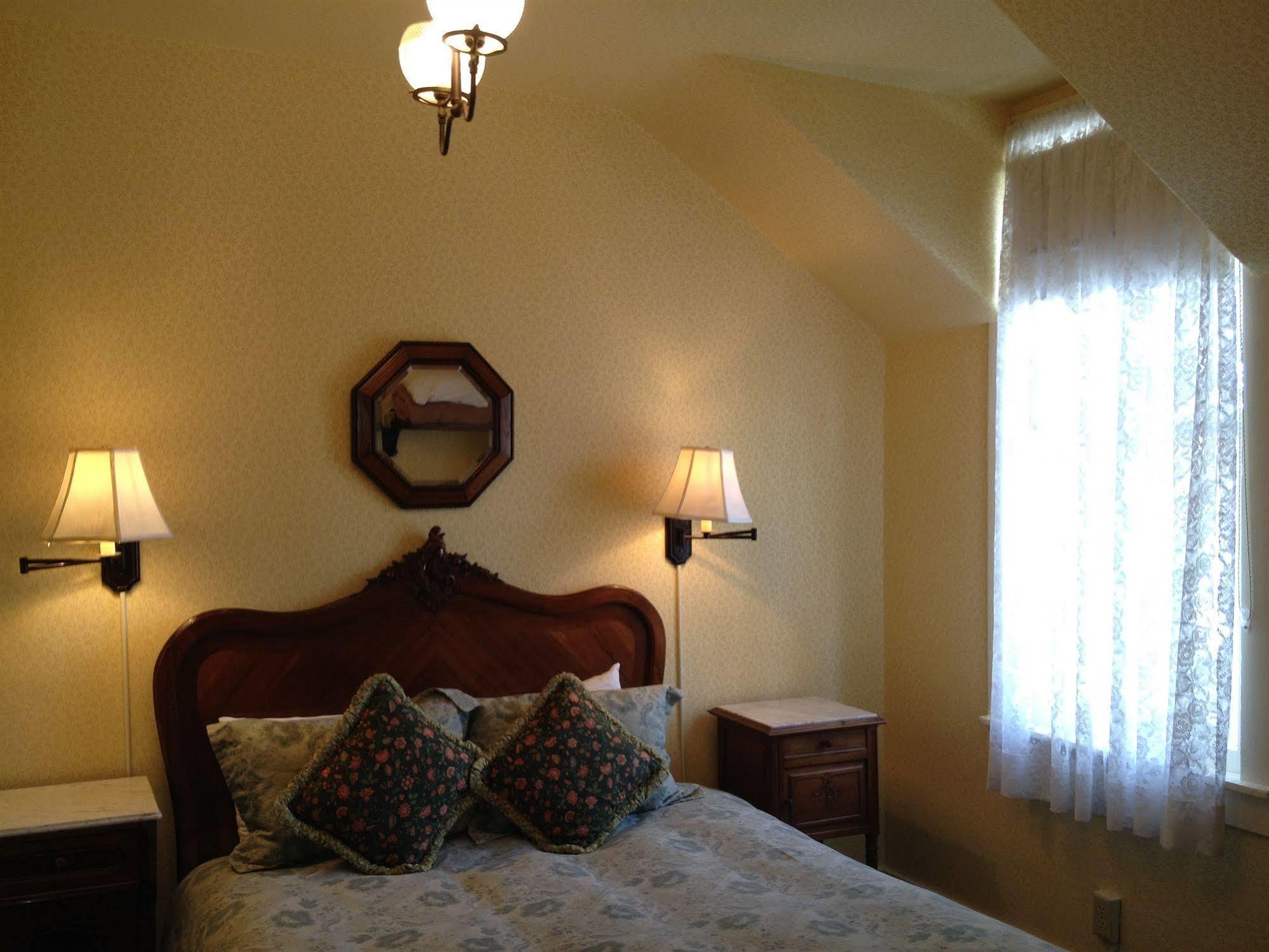 Gosby House Inn, A Four Sisters Inn Pacific Grove Extérieur photo
