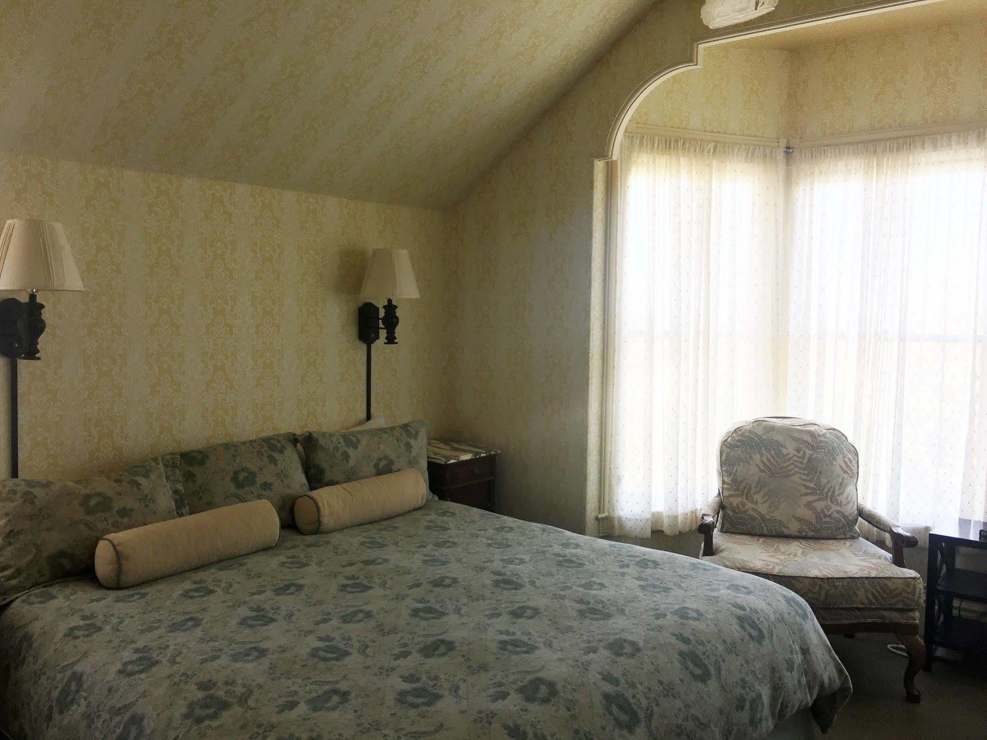 Gosby House Inn, A Four Sisters Inn Pacific Grove Extérieur photo